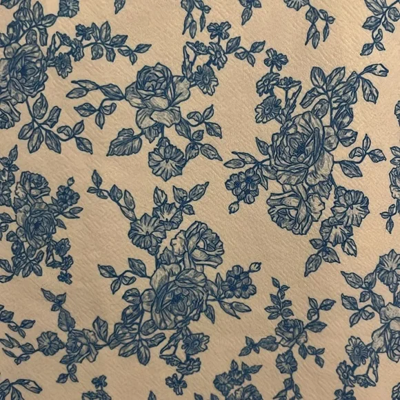 Blue and White Rose Floral Skirt 💖 - Picture 3 of 8